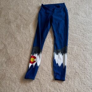 Blue Leggings with Mountain Design